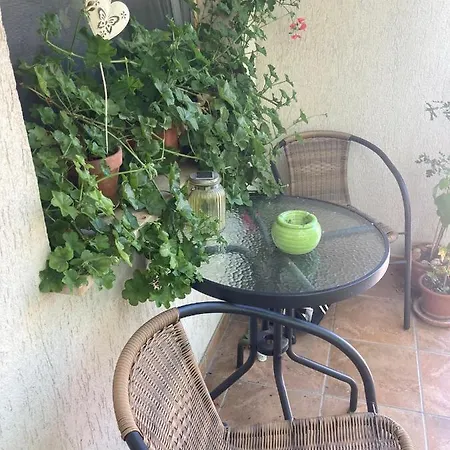 Apartman-donau Tát