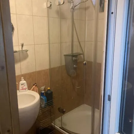 Apartman-donau Konukevi *