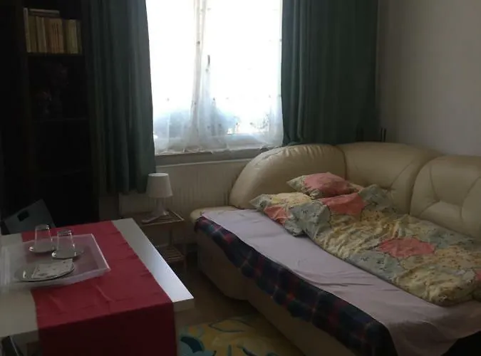 Apartman-donau Tát