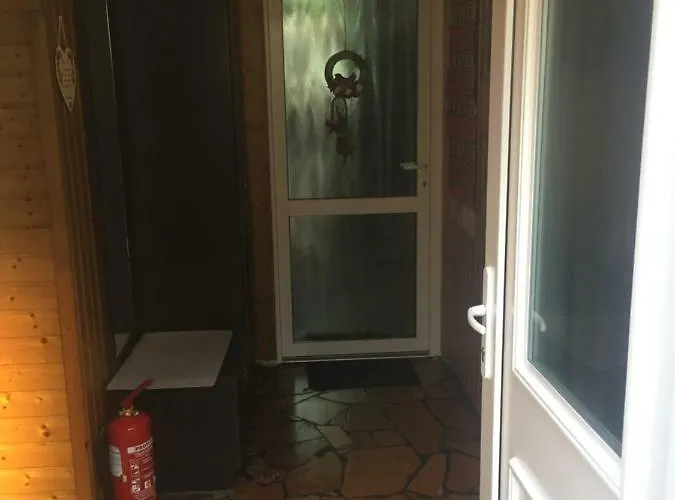 Apartman-donau Pensjonat Tát