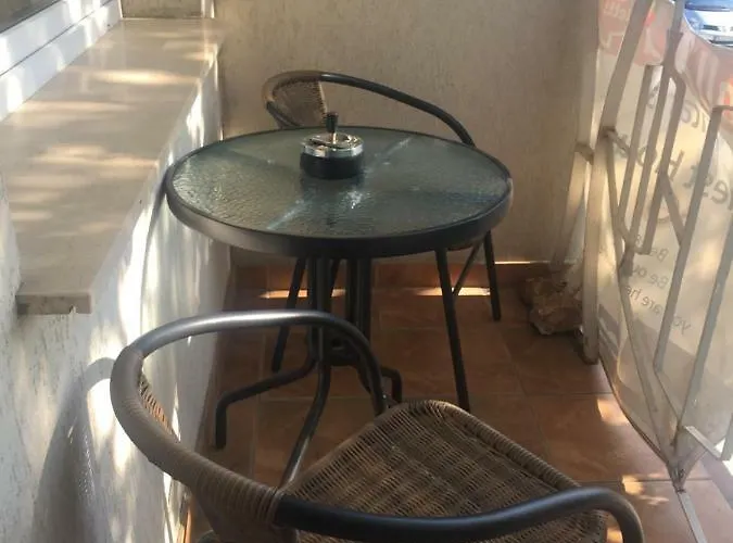 Apartman-donau * Tát